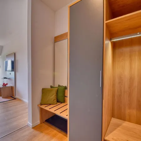 아파트 Feldlerche 15 Im Wreecher Idyll Ruegen By Ruyastay 푸트버스