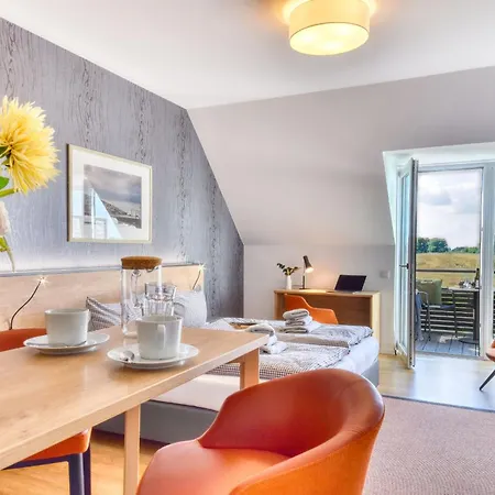 Feldlerche 15 Im Wreecher Idyll Ruegen By Ruyastay *